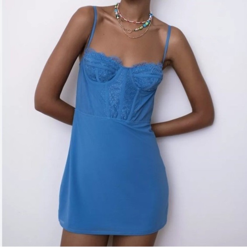 URBAN OUTFITTERS Blue Lace Bustier Brenna Mini Dress Size L Y2K Style NEW Whimsy